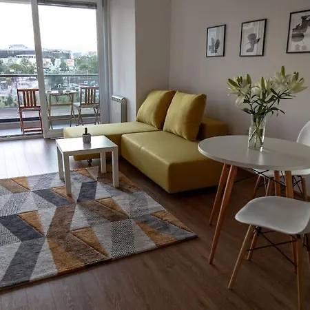 Apartment Center Studio - Madzir Maalo